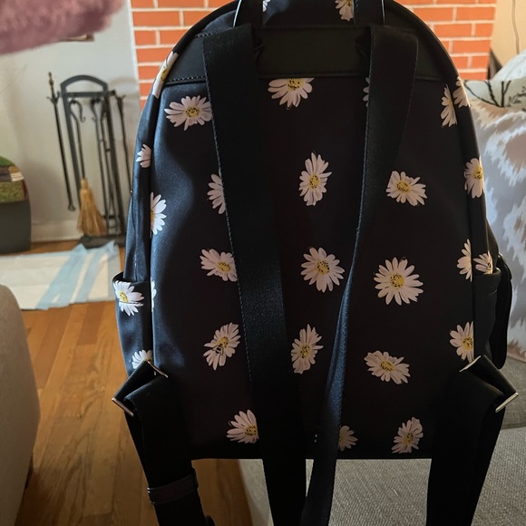 Kate spade ♠️ medium back pack and wallet duo. - Picture 6 of 8